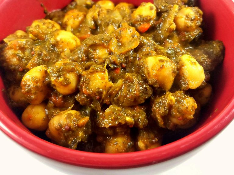 Chana Masala (Indian Chickpeas)