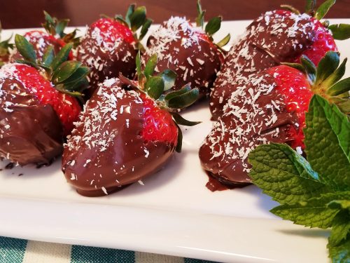 Coconut Chocolate-Covered Strawberries