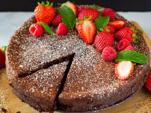Eggless Chocolate Mocha Cake || Mocha Cake || Eggless Cake ~ Moumita's  Happy Cooking Lab - YouTube