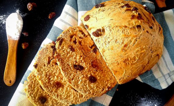 Homemade Cinnamon Raisin Bread