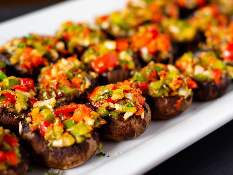 Mediterranean Stuffed Mushrooms