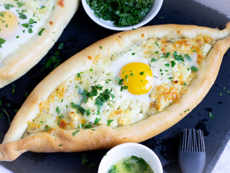 Khachapuri